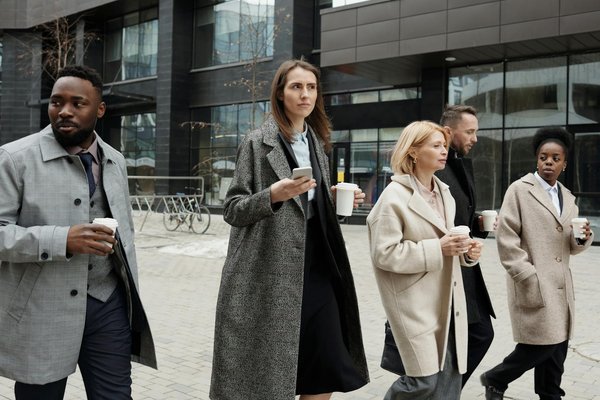 ¿De qué manera la terapia de luz puede tratar los trastornos del sueño?